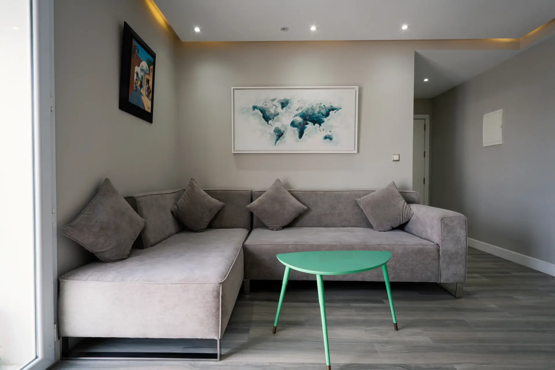 R&S Marina Bay - Image 2